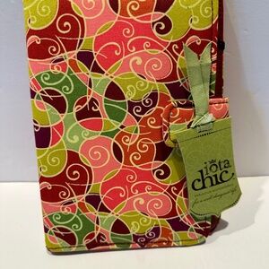 Iota Chic eReader Case. New.